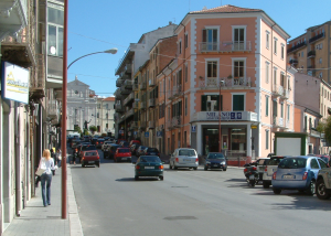 Campobasso, abbandonano l’auto dopo un inseguimento